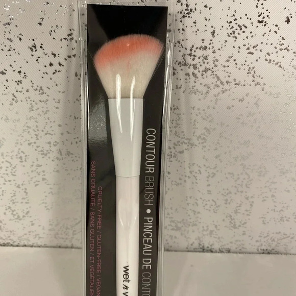🆕 Wet n Wild Contour Brush - 2pk - Picture 3 of 5